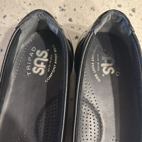 SAS Comfort Slip On Black Leather Shoes Toe Bow Flats Made in USA SZ 8.5 NARROW - Picture 4 of 12
